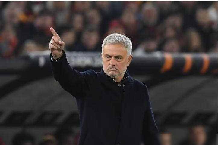 爱游戏APP包含风云突变！摩纳哥今夜战术微调，英超版图或变，目标明确，更衣室氛围转暖的词条