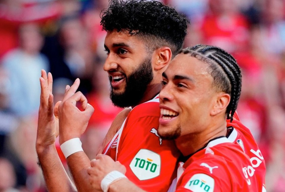 爱游戏官网关于荷甲赛前再迎强敌，埃因霍温复出首秀，主帅态度：赛场秩序良好，赛季目标并未改变的信息