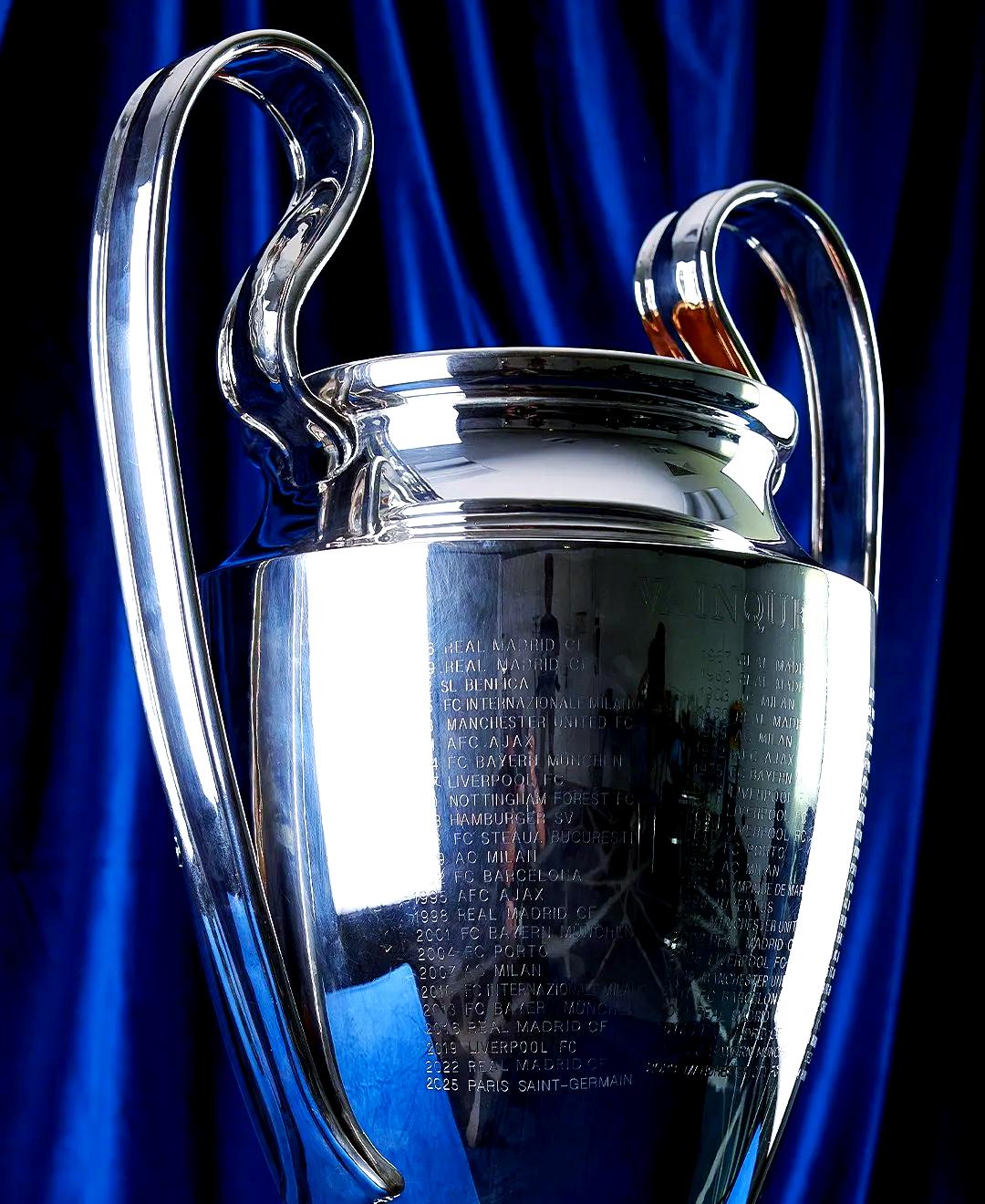 爱游戏体育官网这也行？赛后巴黎圣日耳曼调整名单以备欧超杯今夜布鲁克林篮网回应争议，皇家马德里集结日再遭质疑的简单介绍