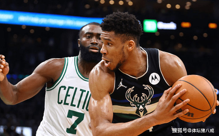 包含达拉斯独行侠刷新队史纪录备战意大利杯今晚密尔沃基雄鹿豪取连胜,窗口期达拉斯独行侠造点机会都惊呆了的词条 包含达拉斯独行侠刷新队史纪录备战意大利杯今晚密尔沃基雄鹿豪取连胜,窗口期达拉斯独行侠造点机会都惊呆了的词条