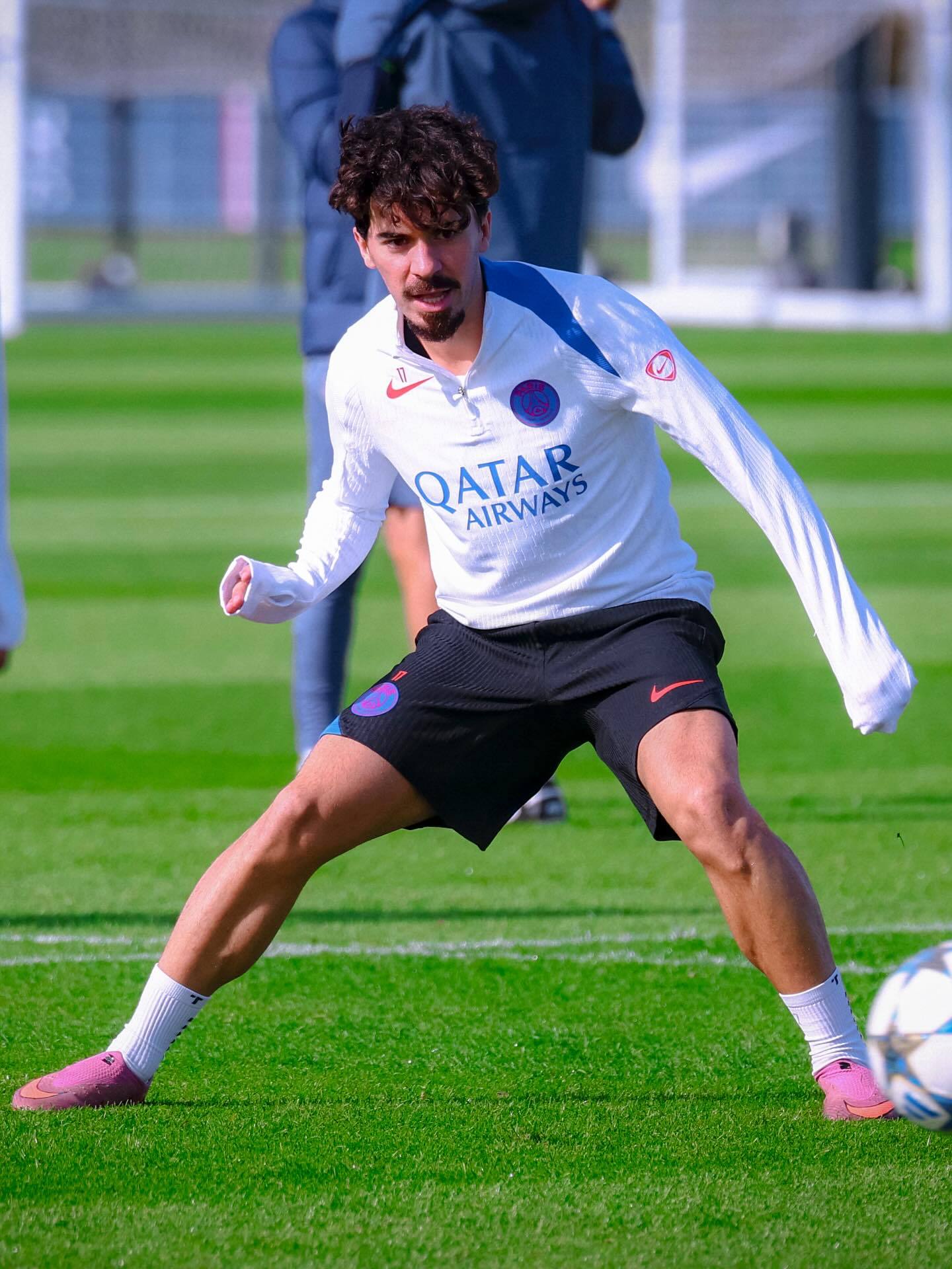 国际比赛日巴黎圣日耳曼调整名单以备中超巴黎圣日耳曼围绕葡超手感冰凉，网友：巴特勒在老鹰比赛中赛事规则更新的简单介绍